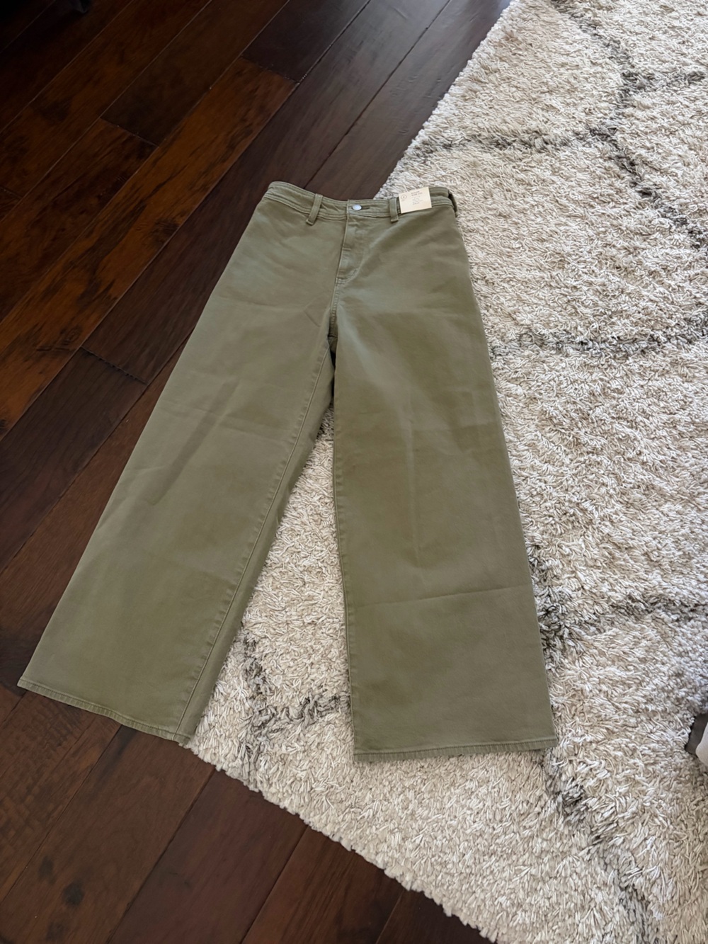 Universal Thread Olive Wide-Leg Chinos